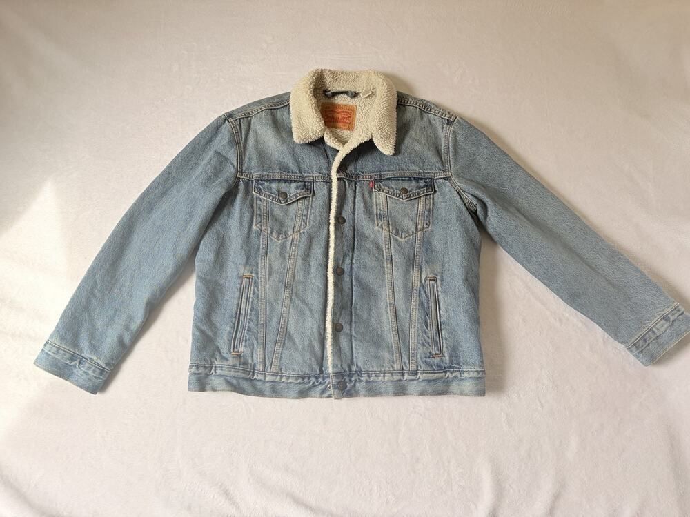 Levi's Mens Sherpa Denim Trucker Jacket Light Blue Size L
